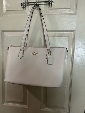 Coach White Leather Double-Handle Tote with Gold Hardware